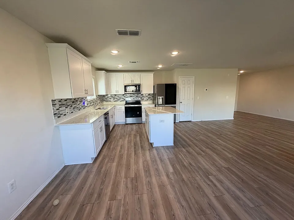857 Ozark Path