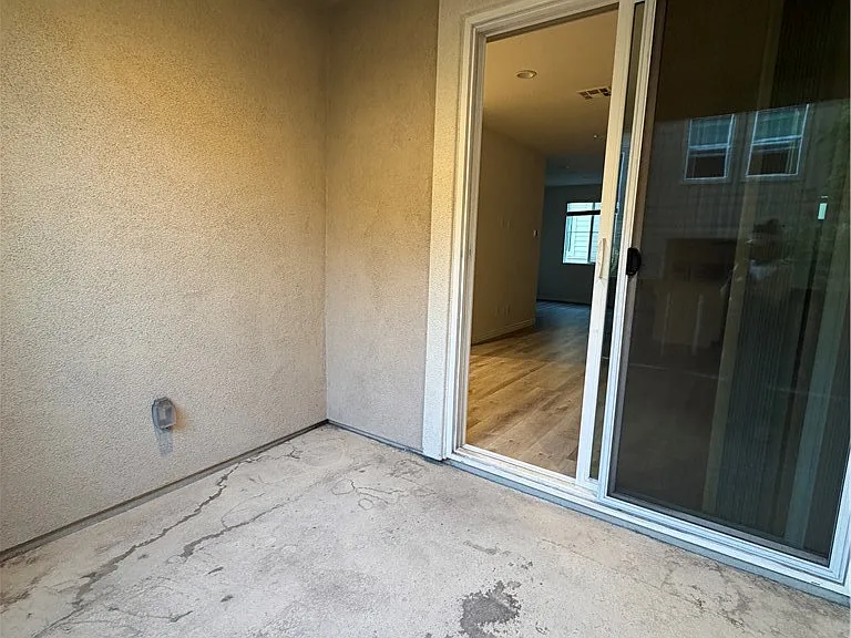 7366 Solstice Pl — Photo 24