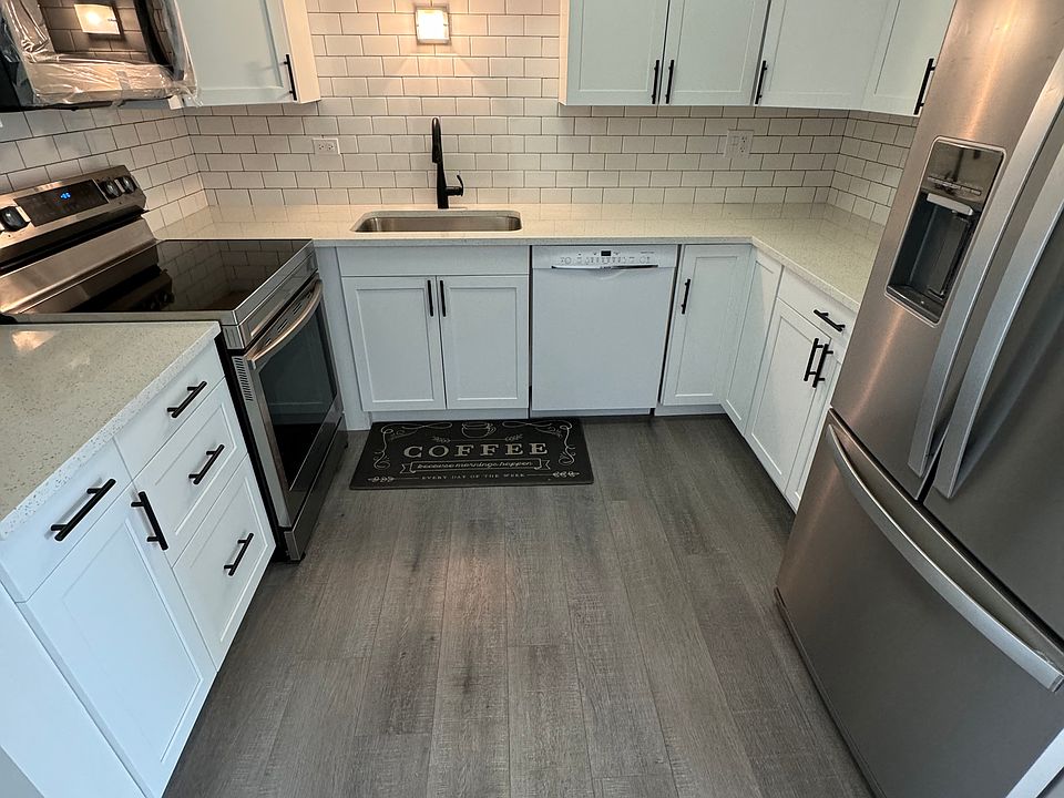 1st image of 911 8th Ave APT 6