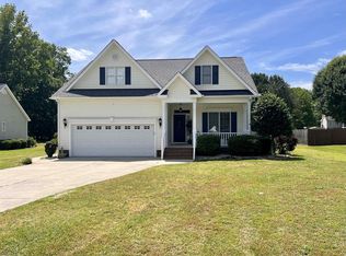 60 Falling Leaf Dr, Youngsville, NC 27596