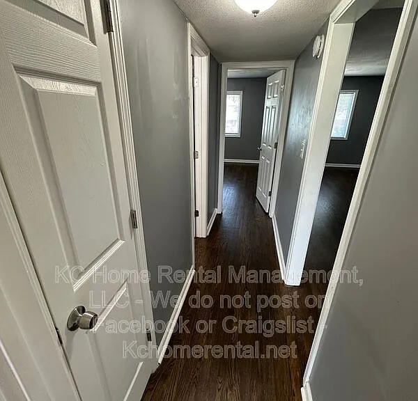 3124 N 55th St #B — Photo 24