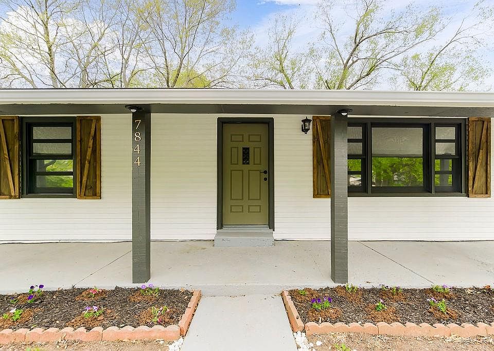 7844 Smalley Ave, Kansas City, MO 64138 Zillow