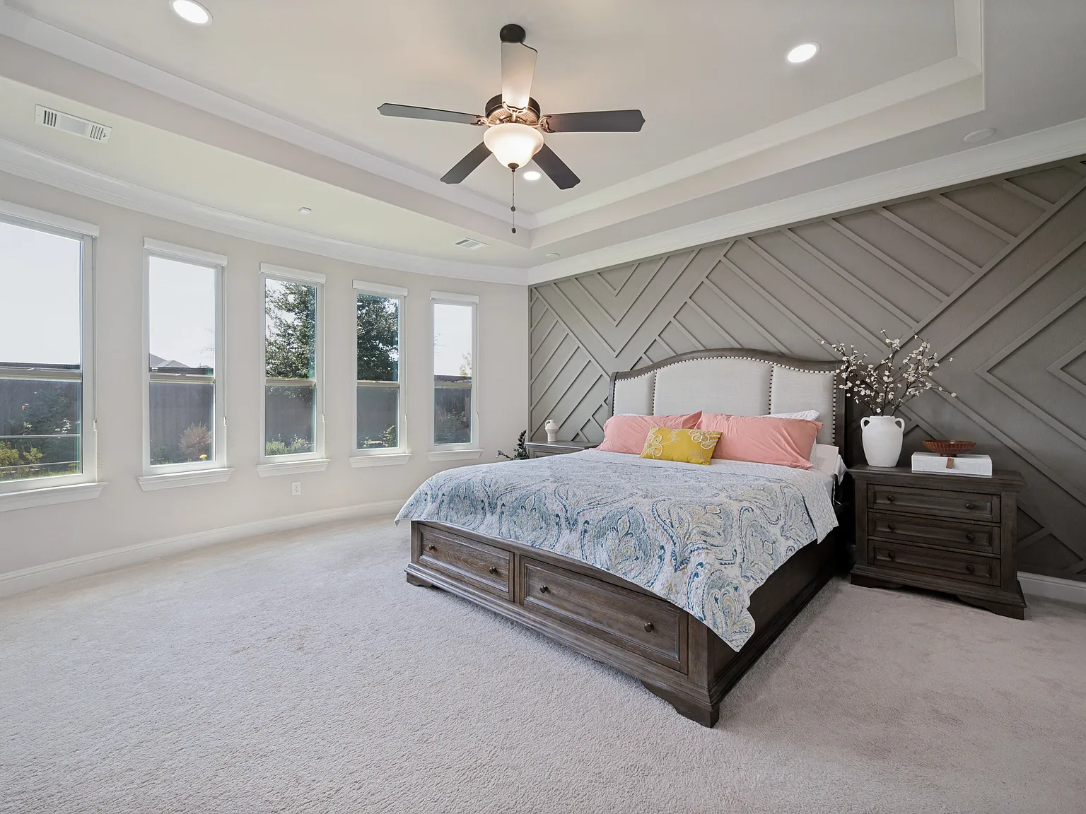 5 bed, 3470 sqft, $4,000 — Photo 4