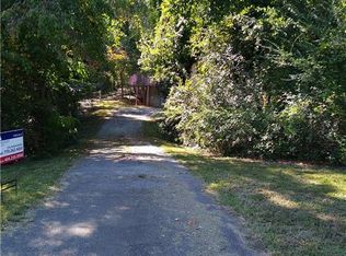 1411 S Indian Creek Dr, Stone Mountain, GA 30083