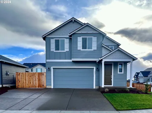 2491 W 9th Ave #36, Junction City, OR 97448