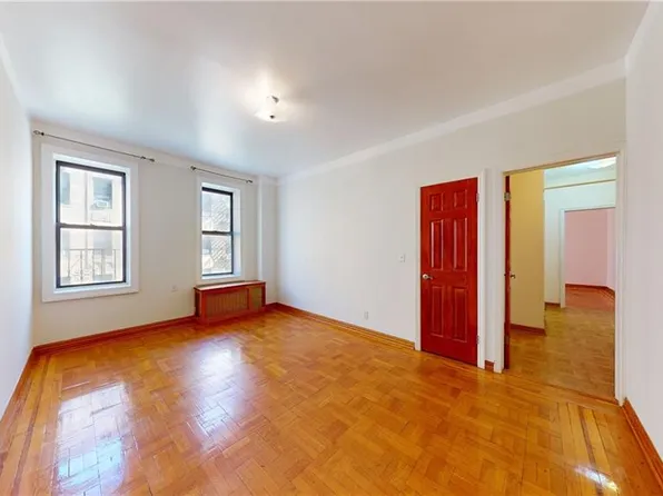 601 Brightwater Ct APT 4I, Brooklyn, NY 11235
