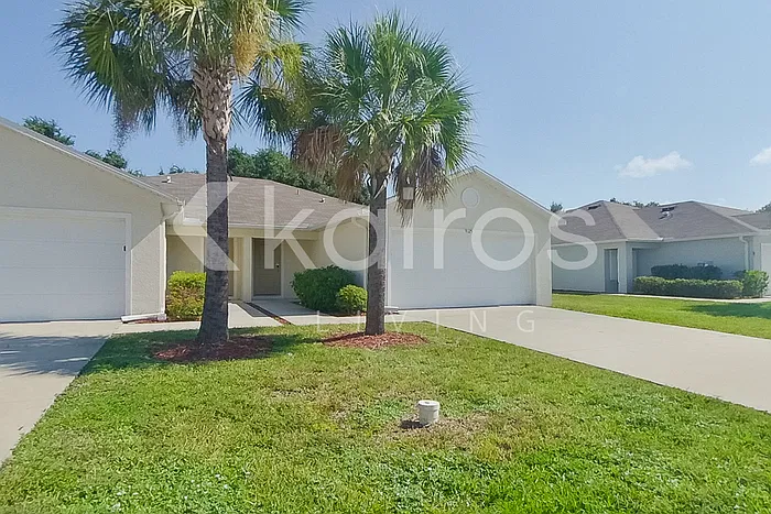 2 bed, 2.0 bath, 1120 sqft, $1,425 — Photo 2
