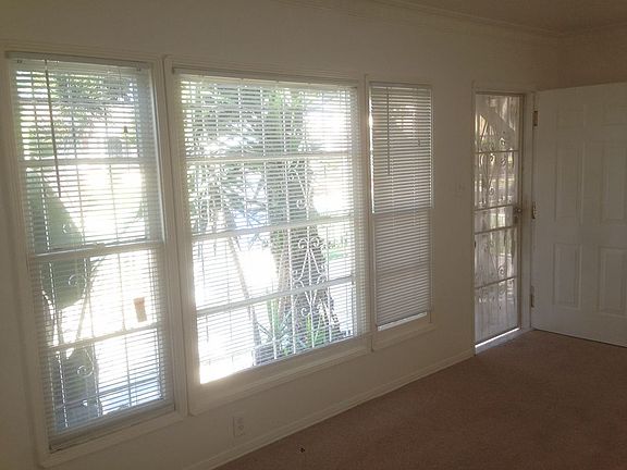 4th image of 1140 W 85th St