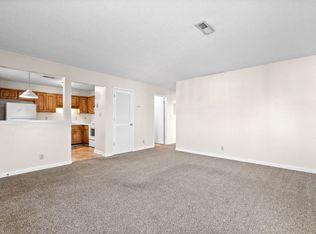 1891 Waters Edge Dr #891H, Clarksville, TN