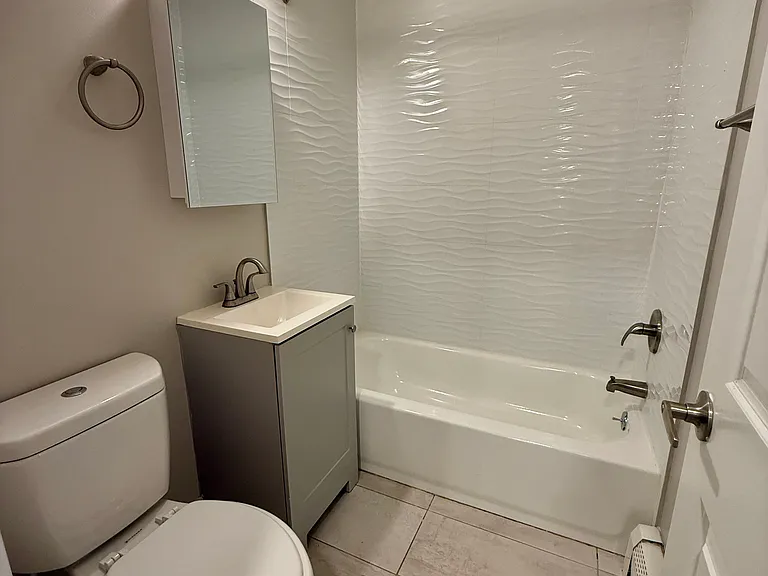 PALMETTO APARTMENTS — Photo 39