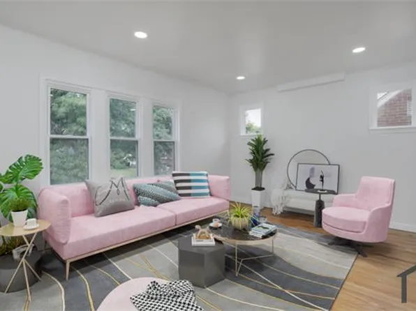 9534 Sorrento St, Detroit, MI 48227