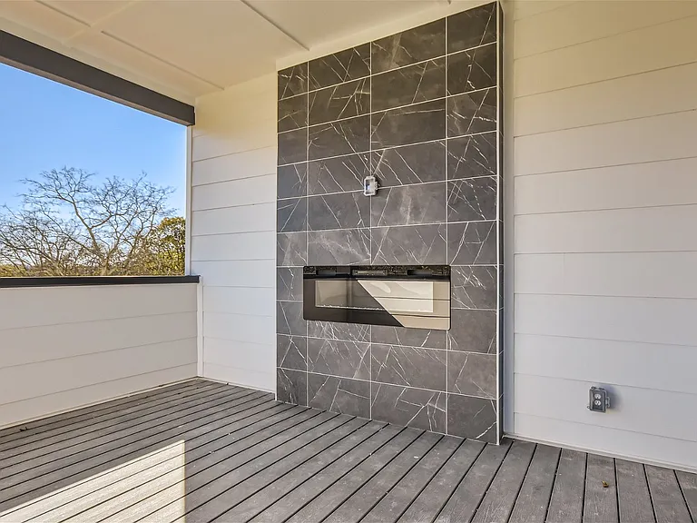 423 Serenity Ln — Photo 29