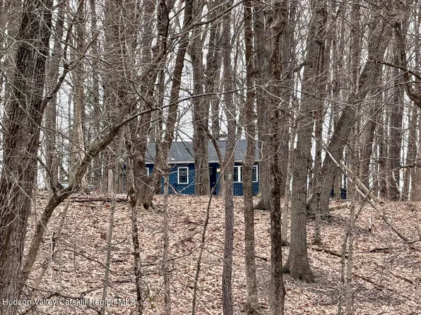 18 Elm Street, Chatham, NY 12037