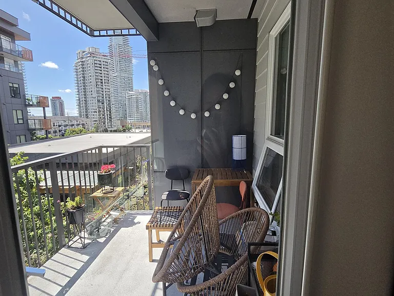 648 Lea Ave #302 — Photo 7