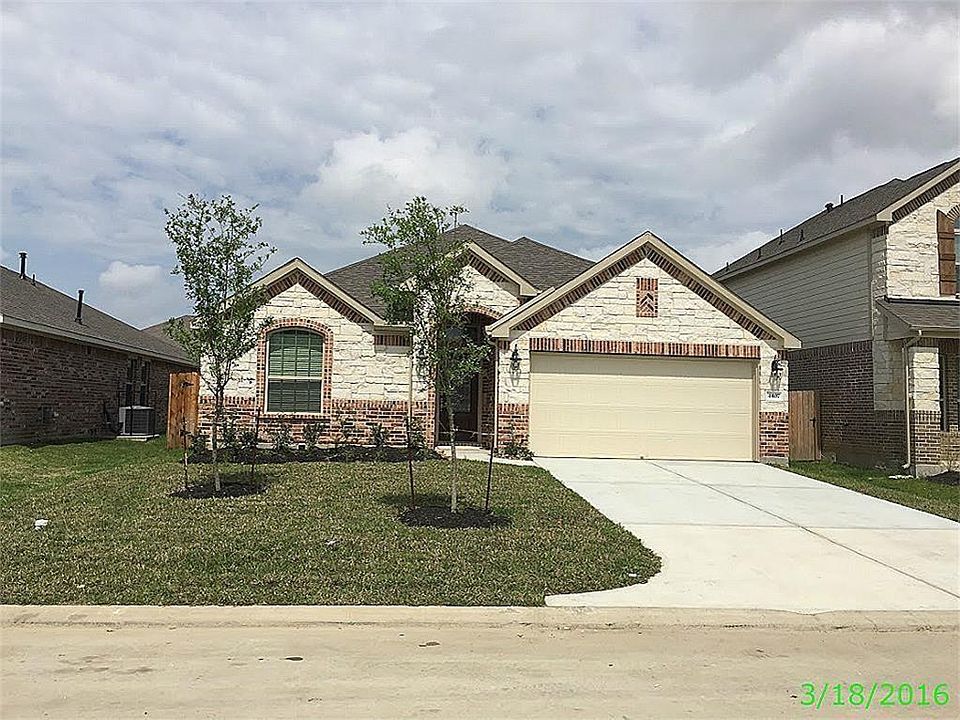 1st image of 4407 Bearberry Ave