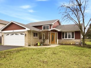 149 Beaver Creek Dr, Bolingbrook, IL