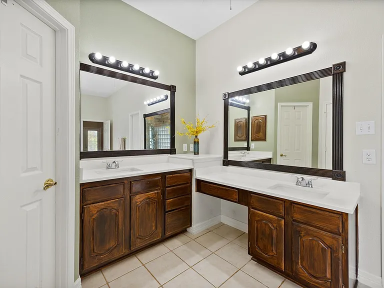 1108 Big Canyon Dr — Photo 20