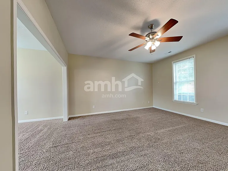 3691 Wood Cove Dr — Photo 8