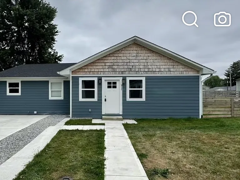 911 Walnut St — Photo 1