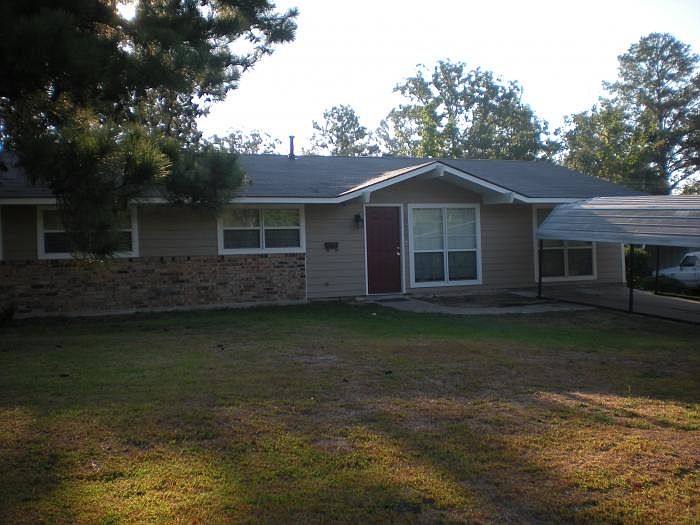 1st image of 1039 Anderson Dr