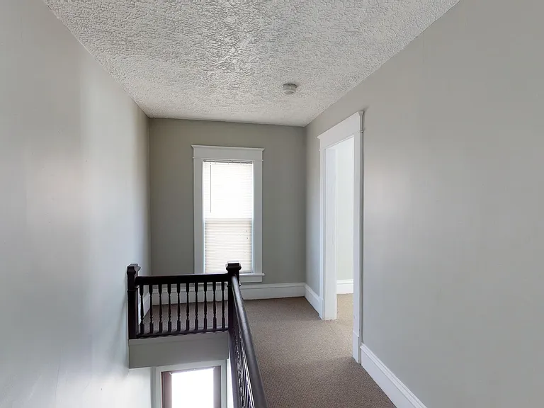 838 Park Ave #840 — Photo 3