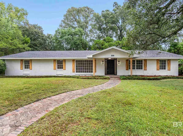255 Berkley Ct, Mobile, AL 36606