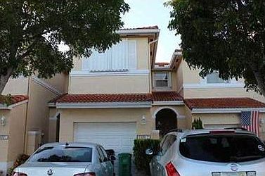 5th image of 10917 NW 43rd Ln