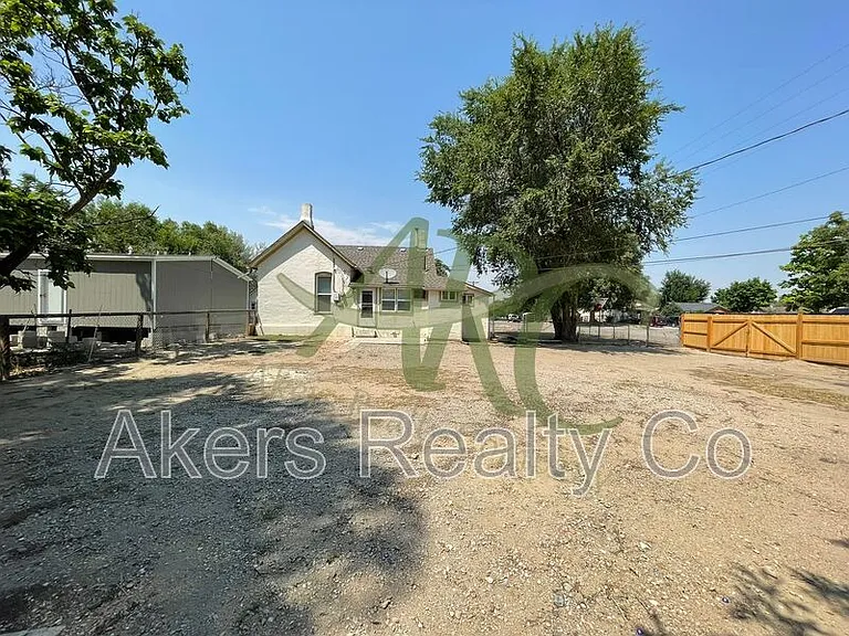 920 Damson St — Photo 20