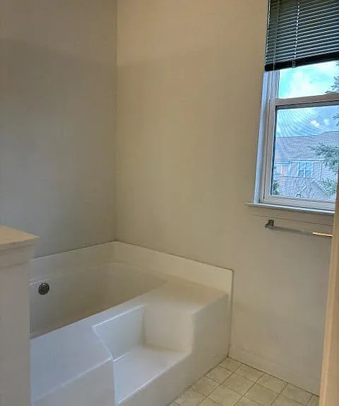 1452 Fox Pointe Cir — Photo 15