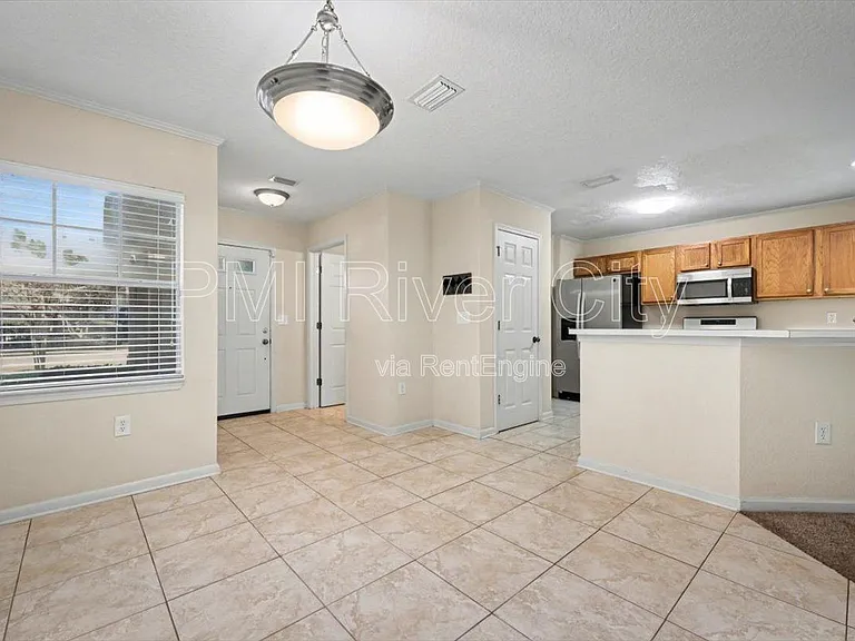 8550 Argyle Business Loop #306 — Photo 7