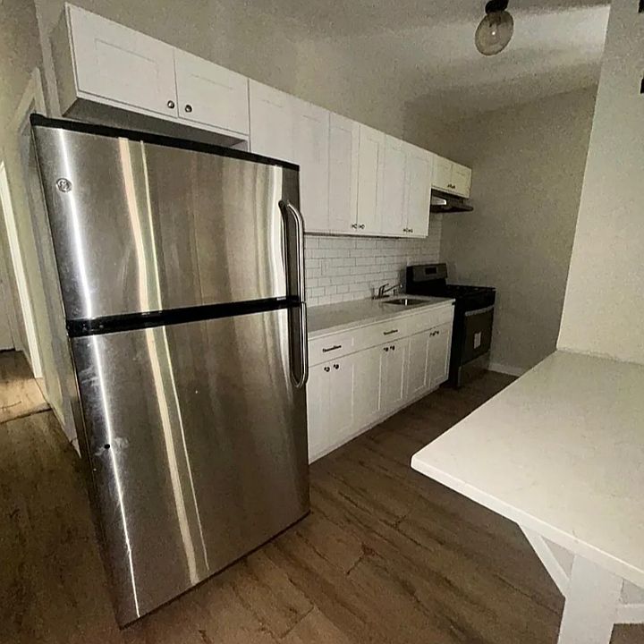 1st image of 139 N 11th St #1R