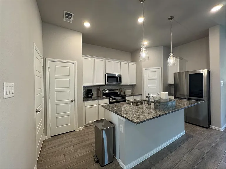 3613 Monte Carlo Ln — Photo 6