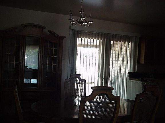4th image of 2636 Samoa Dr