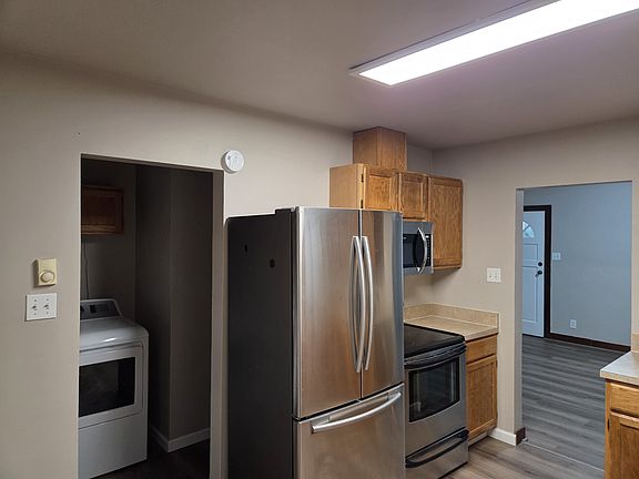 5th image of 624 S Howard St