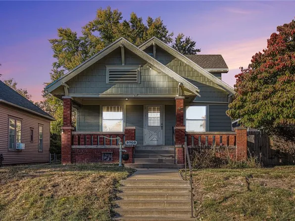 2709 Faraon St, Saint Joseph, MO 64501