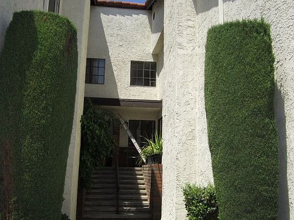 3rd image of 279 S Atlantic Blvd APT D