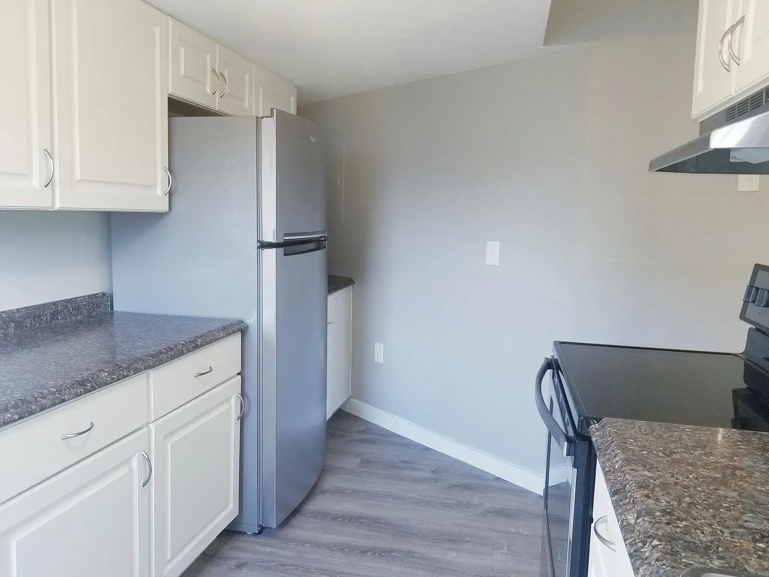2 bed, $1,650 — Photo 4