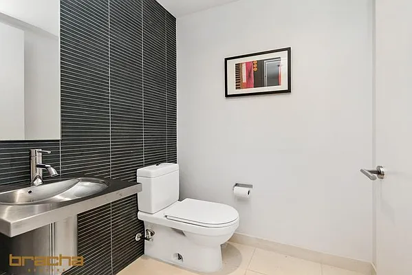 Rented by Keller Williams NYC | media 48