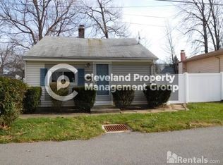 5669 Ivy Dr, Mentor On The Lake, OH
