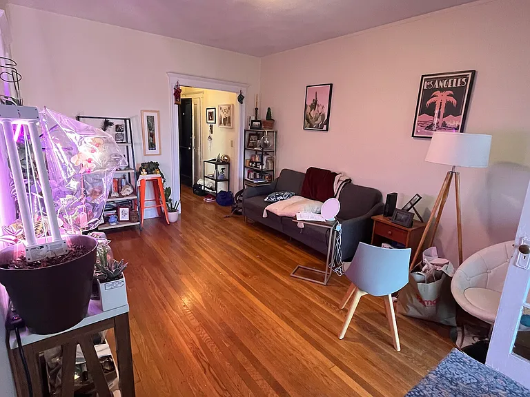 15 Melvin Ave #8 — Photo 1