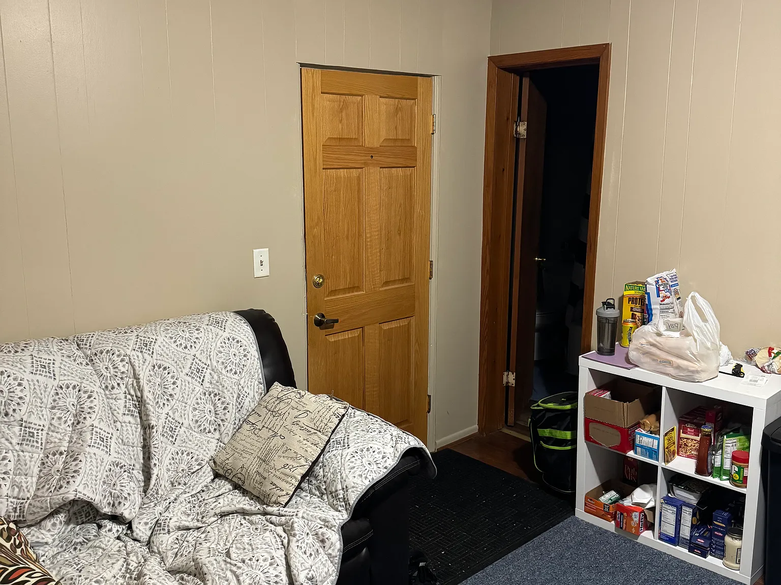1 bed, 700 sqft, $795 — Photo 2