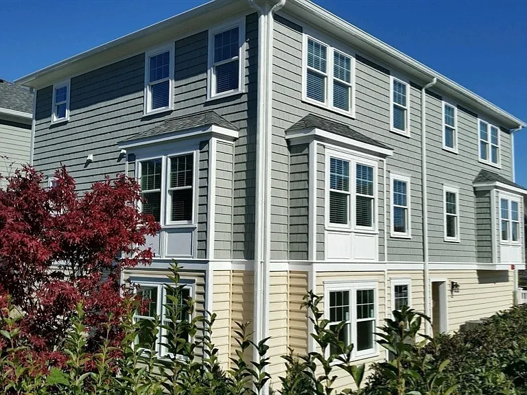 137 Court St #3 — Photo 15