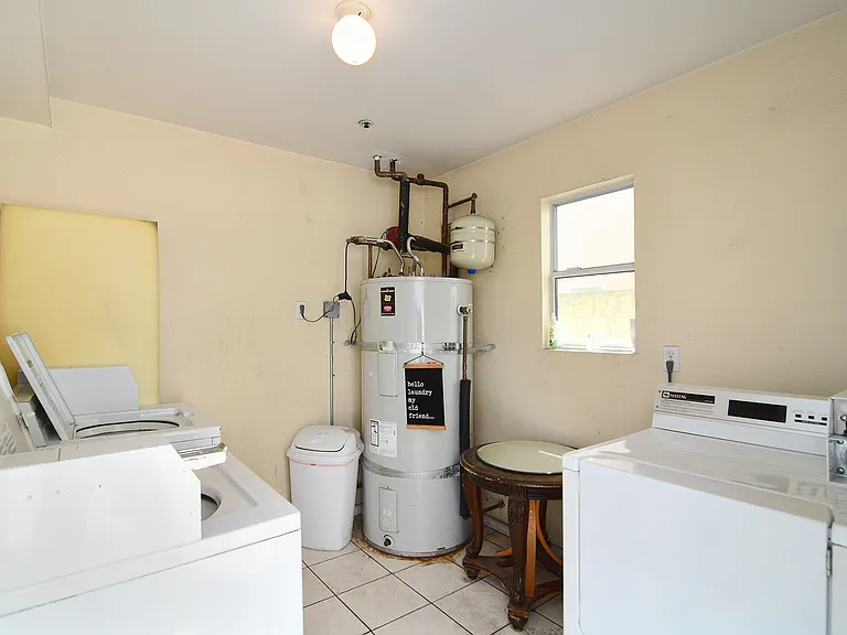 6843 Agnes Ave #2 — Photo 11