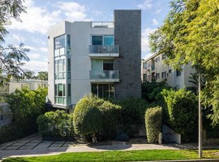 1125 N Kings Rd UNIT 102, West Hollywood, CA 90069