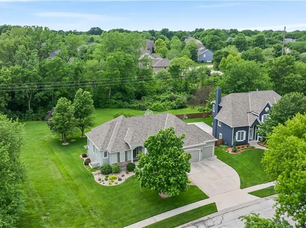 14110 S Gallery St, Olathe, KS 66062