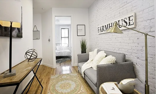 Rented by Brick&Mortar | media 35