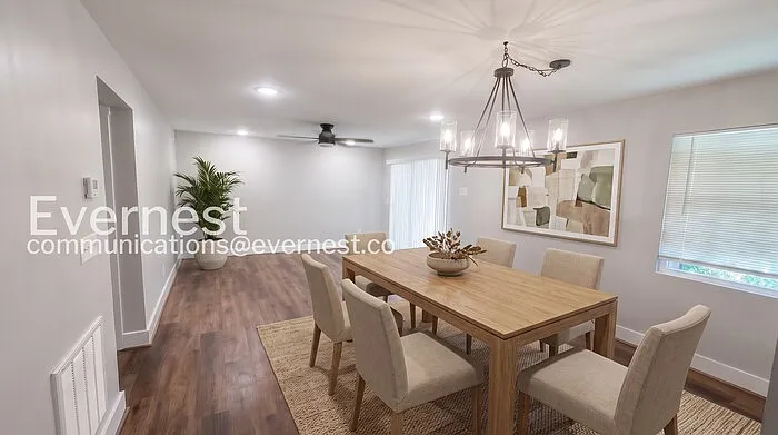 178 Old Montgomery Hwy #B — Photo 3