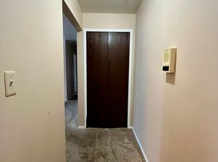 939 James St #Street12, Wyandotte, MI 48192