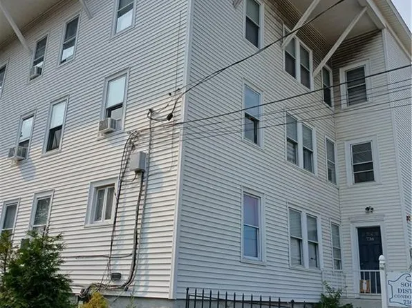 736 Social St, Woonsocket, RI 02895
