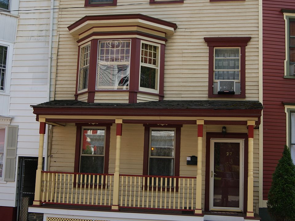 27 West Broadway